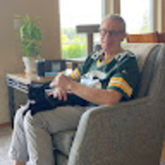 Meet your Posher, Thomas - Picture 1 of 1